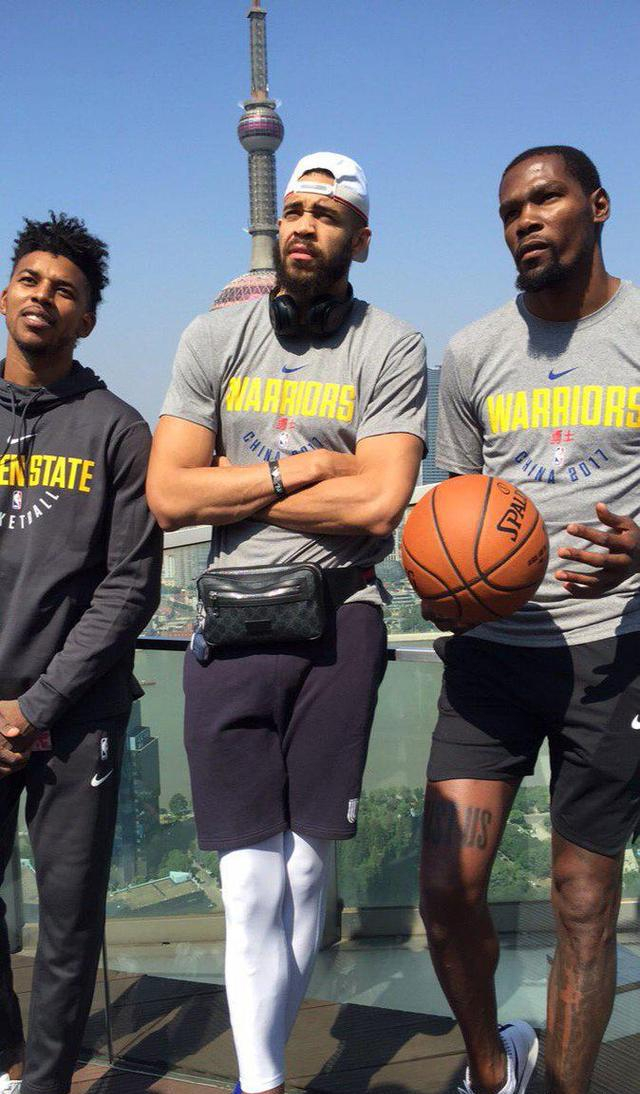 她也能在第 她也能在第