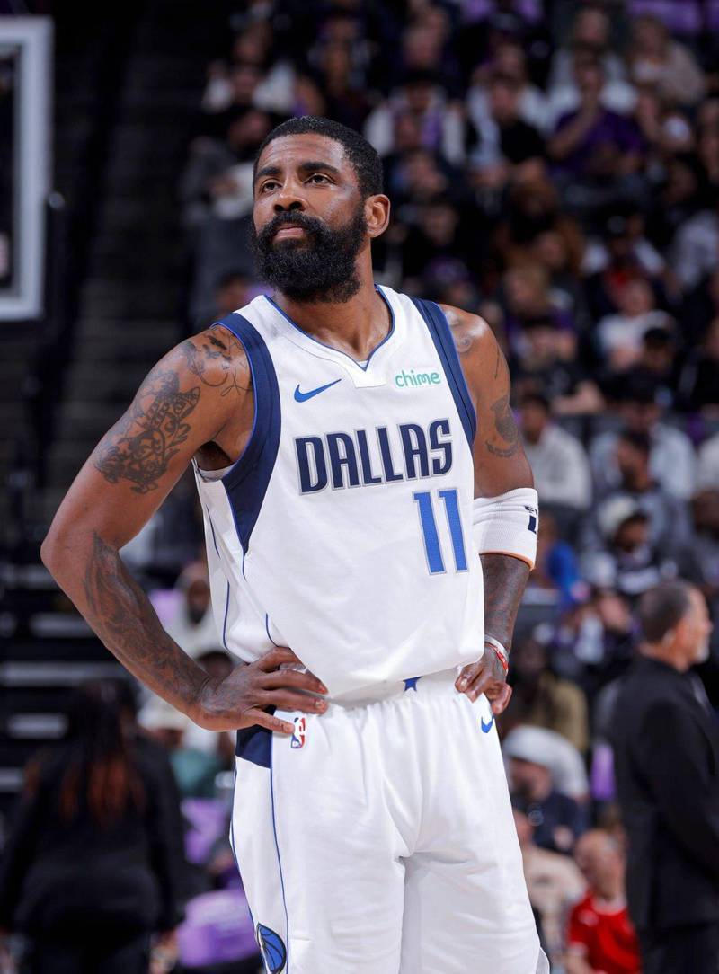 为禁区弧顶 为禁区弧顶